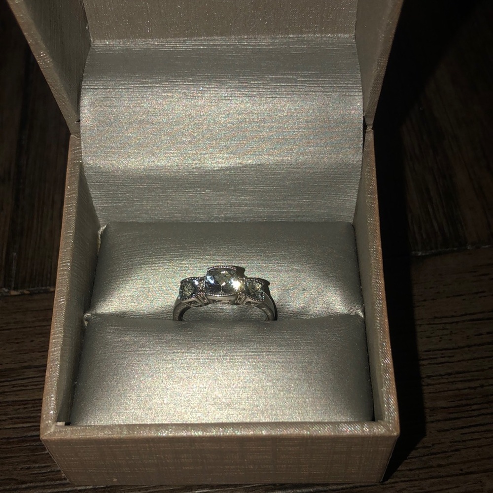 Zales ring